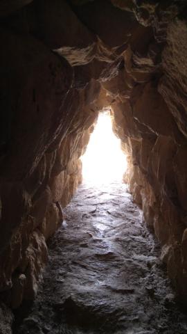 Tunnel at Hattusas | J.M. Diener (CC-BY-NC-SA 4.0)